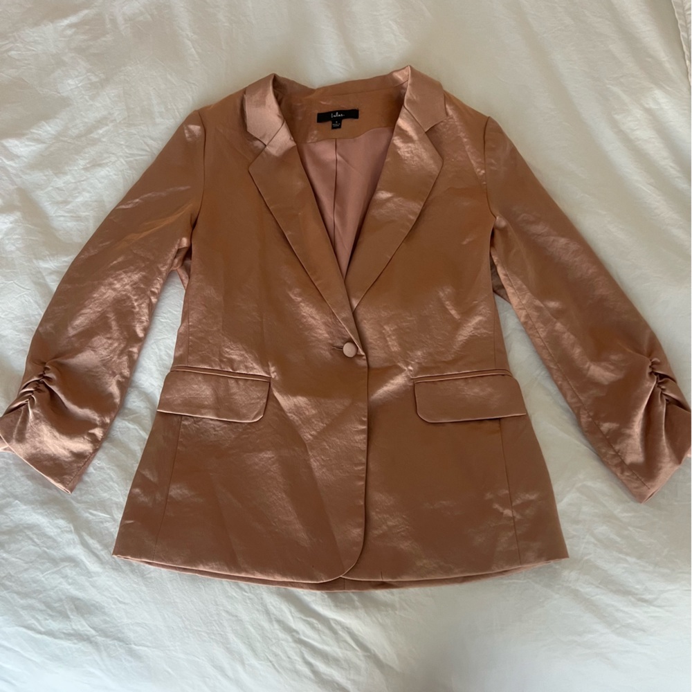Lulu’s Pink Satin Blazer